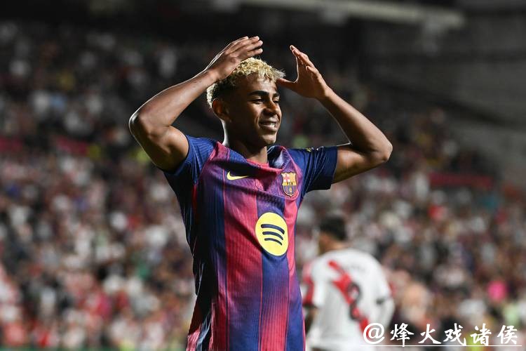 前裁判哈维尔·埃斯特拉达:揭秘西甲裁判年薪30万欧背后的真相 前裁判哈维尔·埃斯特拉达:揭秘西甲裁判年薪30万欧背后的真相